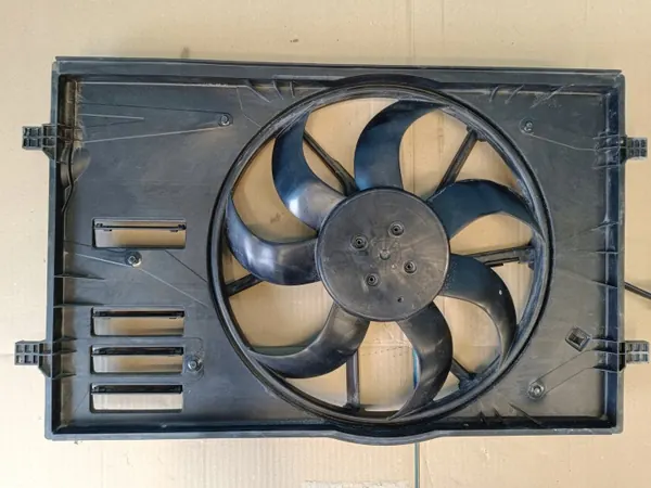 Ventilatorhuis OEM 5Q0121205BD 5Q0959455BF VW Tiguan image 3