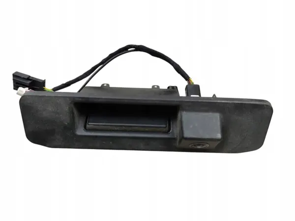 Cámara marcha atrás OEM A0009054703 A1667500593 Mercedes image 2