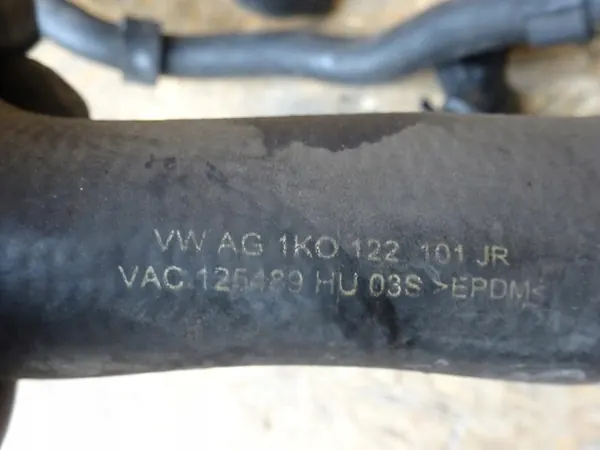 AUDI A3 8P LIFT VESIPUTKISTO image 8