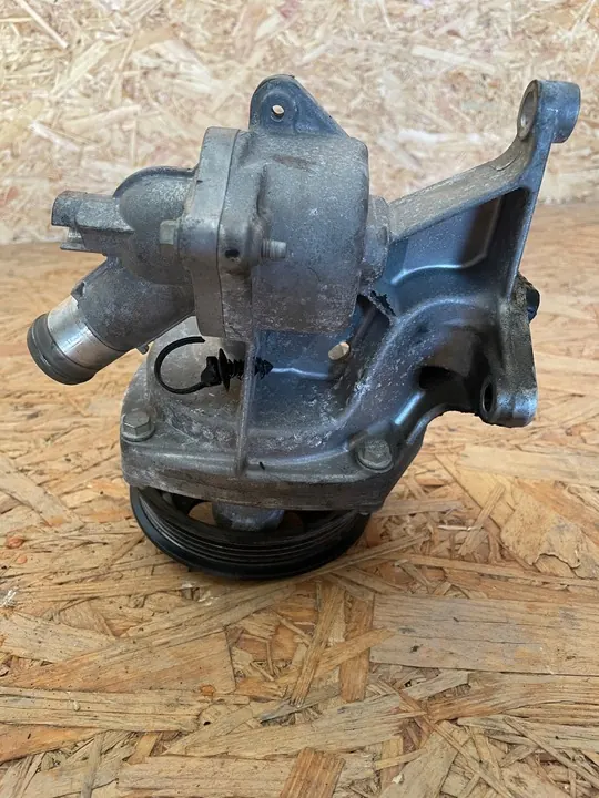 Vattenpump Cadillac ATS OEM 12663910 image 3