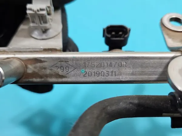 3X Injektor Renault Captur I 0.9 TCE 175201470R image 4