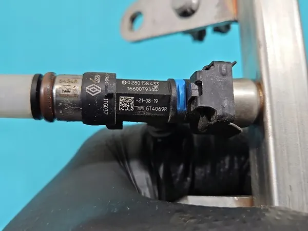 3X Injektor Renault Captur I 0.9 TCE 175201470R image 8