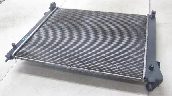 NISSAN JUKE F15 LIFT 1.2 Radiador de agua 214103ZU0A image 4