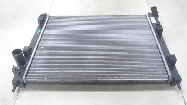 NISSAN JUKE F15 LIFT 1.2 Radiador de agua 214103ZU0A image 5