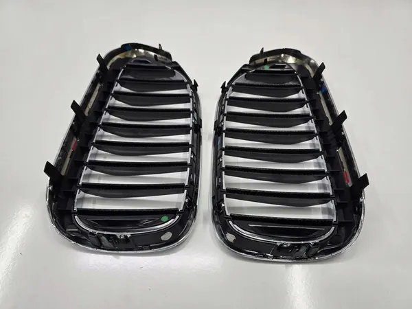 Front Bumper Kidney Grille for BMW 5 G30 G31 17- L+P Set image 9
