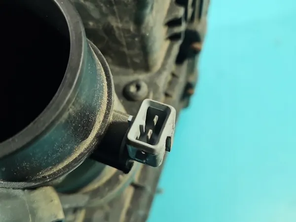 Ilmansuodattimen Kotelo Renault Twingo II 1.5 DCI 8200977794 image 7