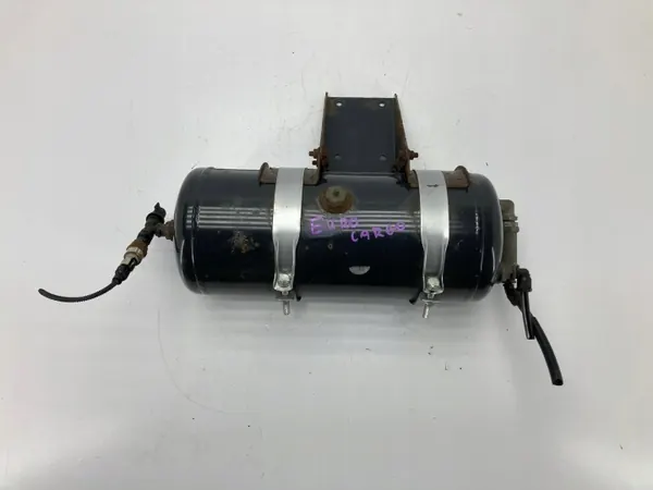 Ilmasäiliö 15L OEM 5949780684Q Iveco Eurocargolle image 2