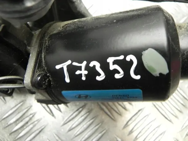 Ruitenwissermotor Hyundai ACCENT IV 2016 Voor 98110-1R000 image 4