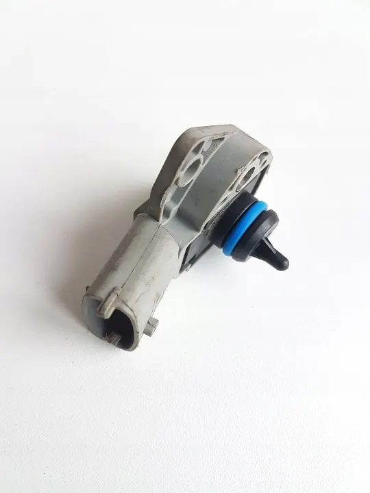 2007 Land Rover Freelander 2 - LR2 MAP Sensor 0261230110 image 5