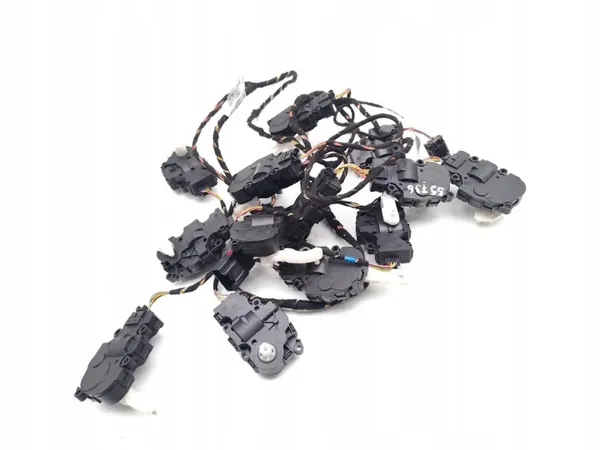 Jaguar I-Pace Luftkanal OEM J9D3-19949-BA Gebraucht image 10