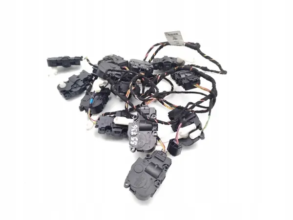 Jaguar I-Pace Luftkanal OEM J9D3-19949-BA Gebraucht image 9