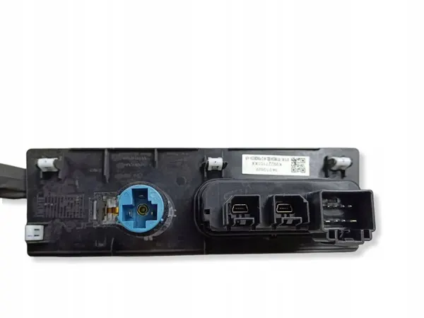 USB-pistorasia Jeep Grand Cherokee WL OEM P68377882AD image 7
