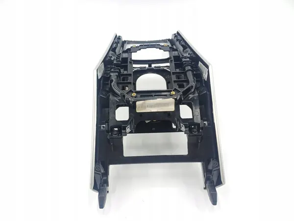 Land Rover Evoque I 2016 Gear Shift Frame image 9