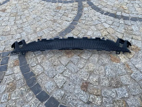 Rejilla de parachoques MERCEDES C CLASS 2058852123 OEM image 4
