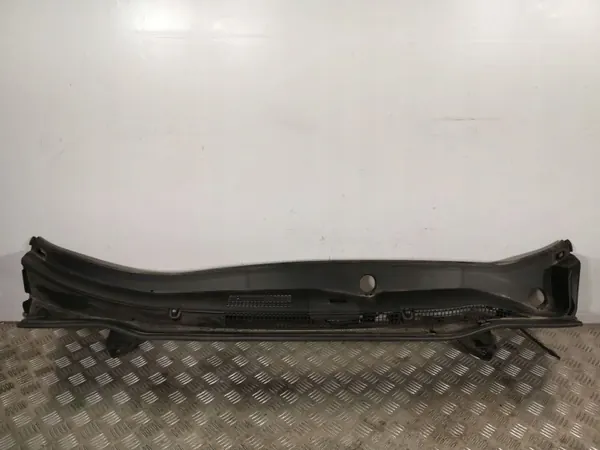 FBZ7693 OEM Tuulilasin tiiviste Subaru Forester SK:lle image 2