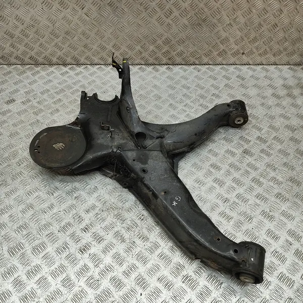 MERCEDES VITO W447 VÄNSTER BAKRE ARM A4473505100 image 2