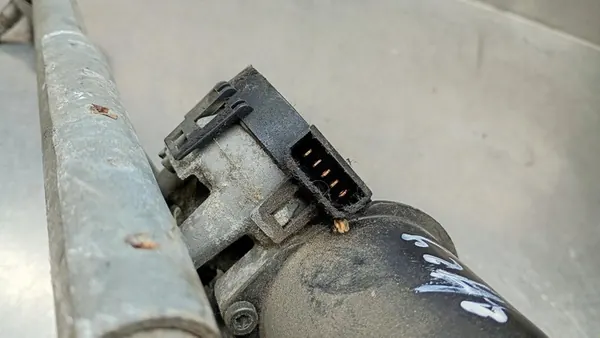 Tuulilasinpyyhkijän mekanismi Volkswagen Polo III 1.0B image 7