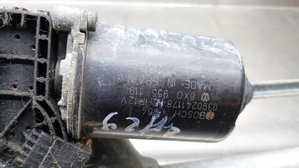 Tuulilasinpyyhkijän mekanismi Volkswagen Polo III 1.0B image 9