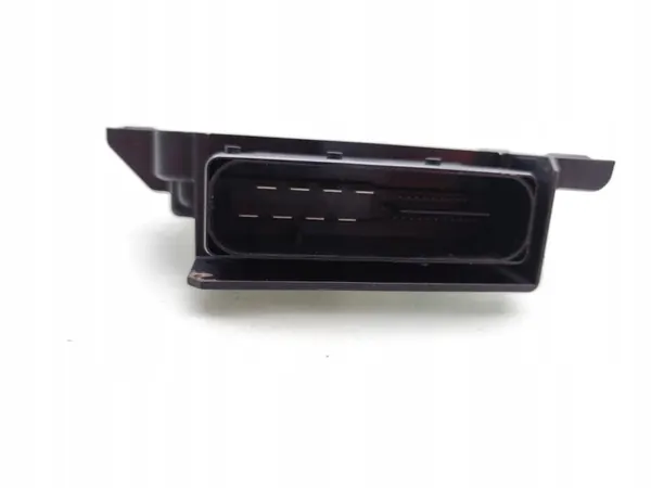 VW Tiguan käsijarrumoduuli 2.0 TDI 2008 image 6