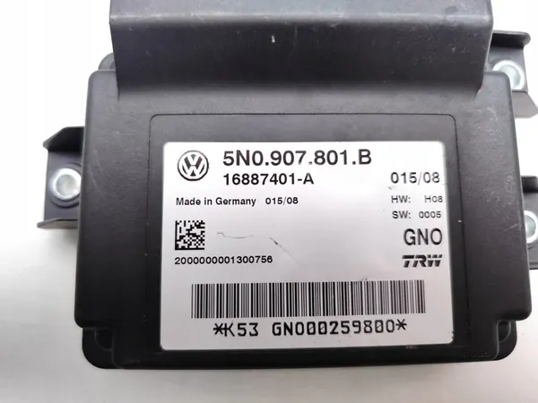 VW Tiguan käsijarrumoduuli 2.0 TDI 2008 image 7