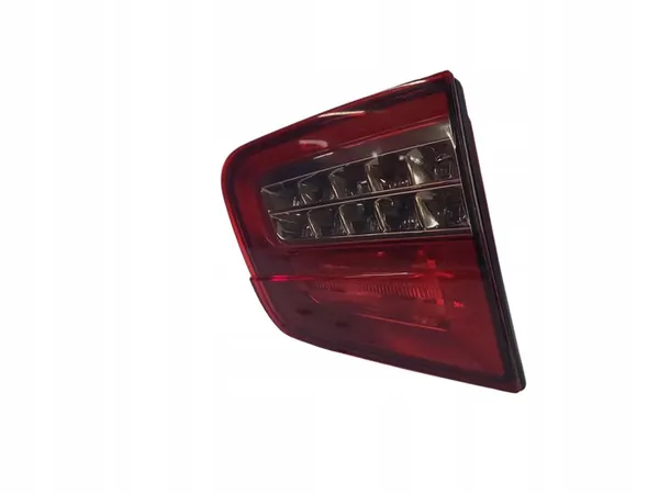 Lámpara de maletero izquierda CITROËN C5 III 2011 image 4