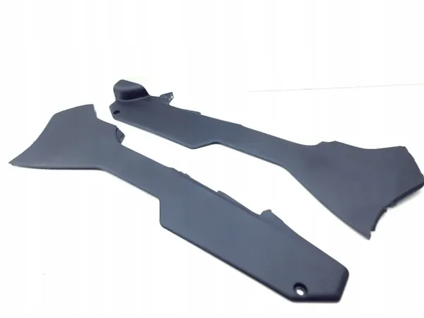 Honda HR-V 2022 Tampa lateral túnel OEM 834003M010 image 2