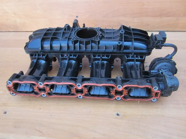 VW Audi Seat Skoda 2.0 TSI TFSI Ansaugkrümmer 06K133201R image 8