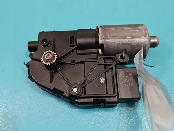 Panoramadak motor OEM 8R0877041E voor Audi Q5 image 6