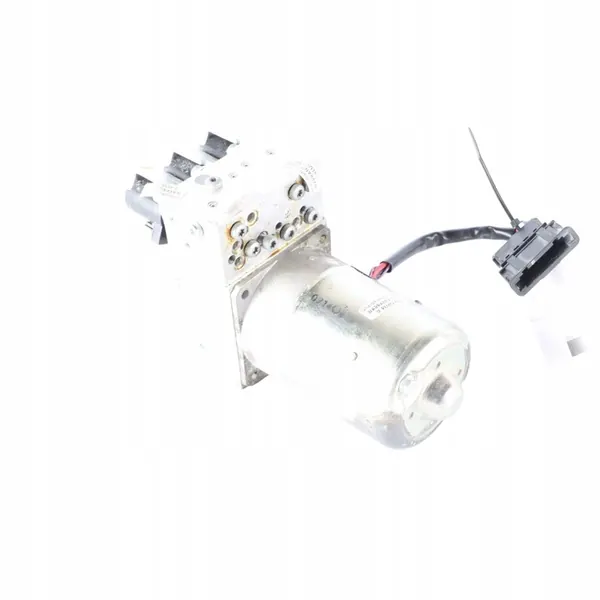 Moteur de Pompe Hydraulique Audi A5 8F 8F0871791 image 8