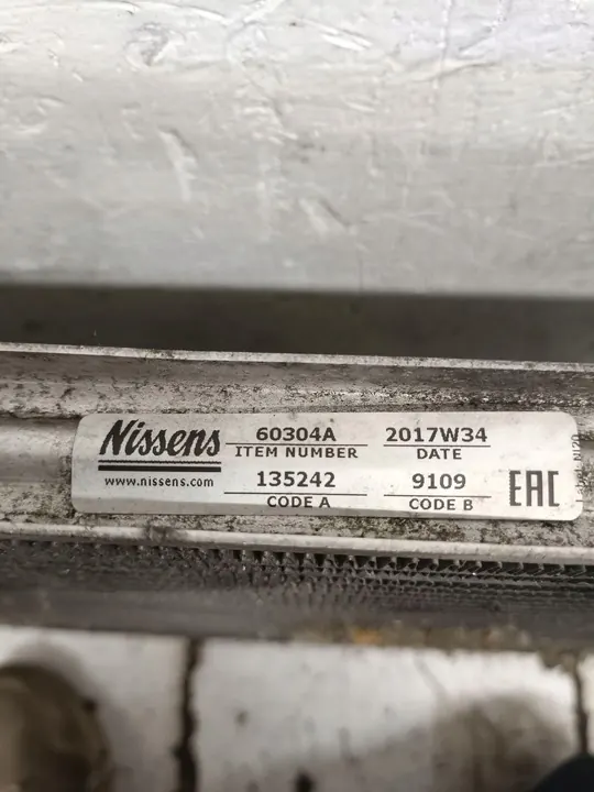 2002 Audi A4 S4 B6 8E 8H Radiador de agua 60304A image 3