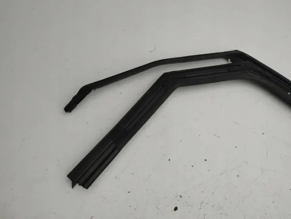 Linker achterdeur raamrubber OEM AMD141149 Citroen image 4