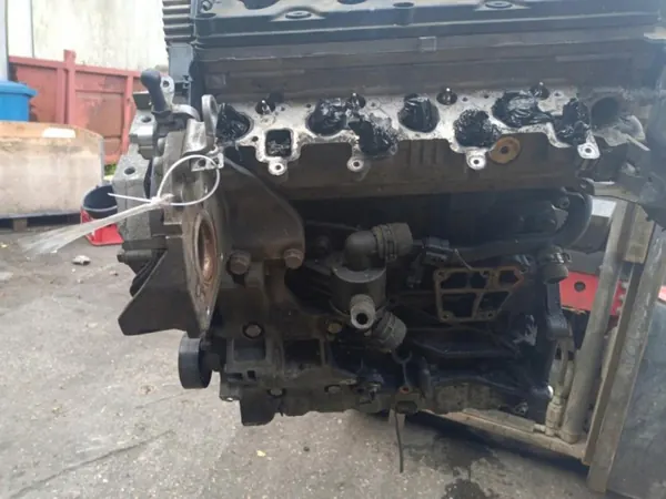 1.6 TDI dieselimoottorilohko OEM Wrakowisko-18738- image 8