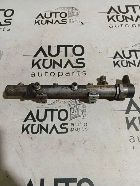 Inspuitrail OEM 059130090AG voor Audi A6 Allroad image 2