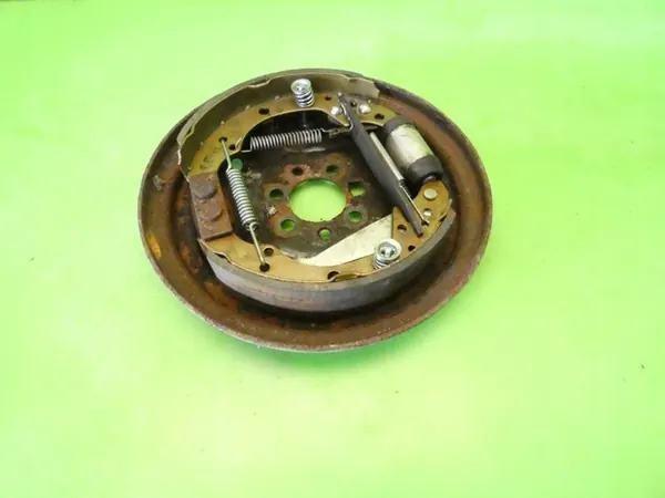 Plaque d'ancrage arrière gauche SEAT IBIZA III 6L 1.2 12V 02-05 image 5