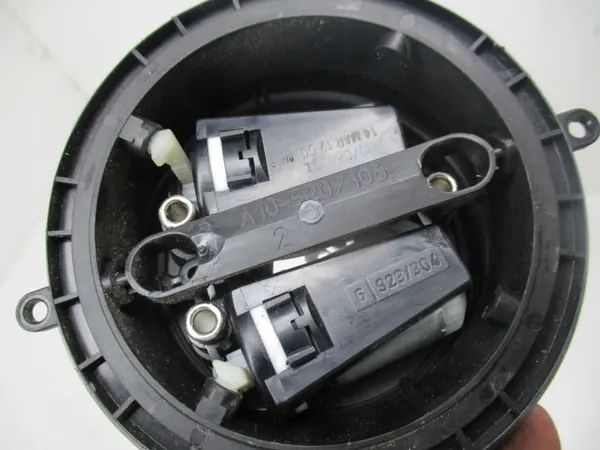 Motor regulador espelho esquerdo Laguna 3 07-13 OEM image 4