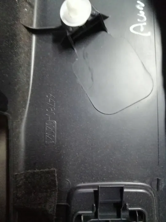 Baklucklockskydd OEM 6478002021 - Begagnad image 7