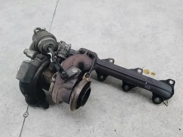 Turbo con Colector OEM 9657603780 para Citroen C4 image 2