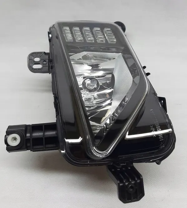 VW Polo 6 Halógeno Direito 2G0941662C image 4