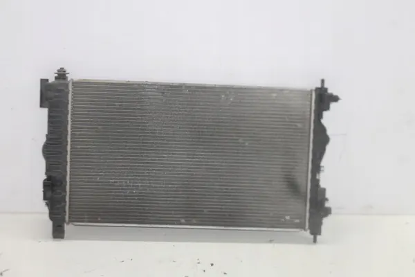 OPEL ZAFIRA TOURER 2011- Vattensradiator 2.0 CDTI image 2