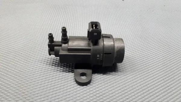Válvula de vácuo OEM 95BB-9J459 para Ford Scorpio MK2 image 2