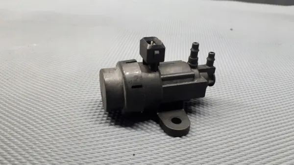 Válvula de vácuo OEM 95BB-9J459 para Ford Scorpio MK2 image 5