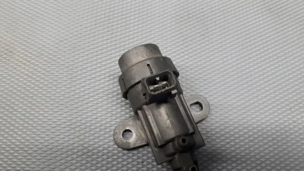 Válvula de vácuo OEM 95BB-9J459 para Ford Scorpio MK2 image 8