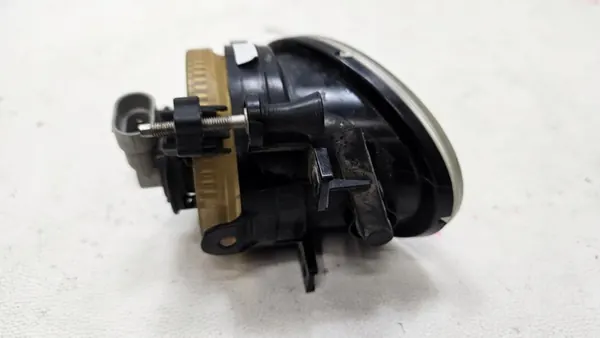 Farol Halógeno Direito VW Golf VI 6 5K0941700A image 5