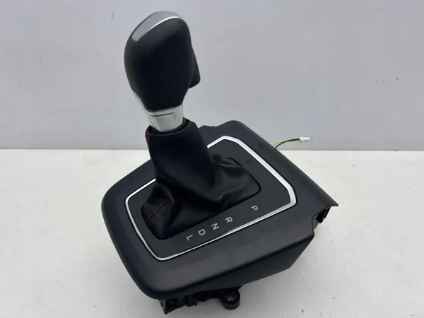 Pommeau de levier Ford OE NX6P-7K004-BB Focus MK4 image 3