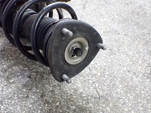 Pivot de direction gauche OEM DD2B34900 Mazda CX-3 image 3