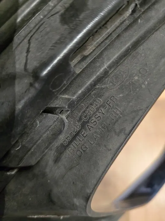 Griglia Fendinebbia Destro Kia Sorento III 2015-2018 OEM 86526-C5040 image 3