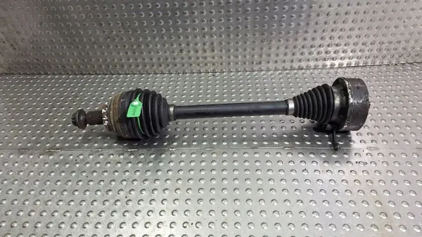 Linke Vorderachswelle OEM S26372768 für VW/Audi image 2