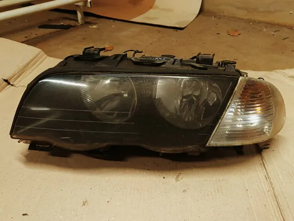 Farol esquerdo BMW 3 E46 6906493 image 2