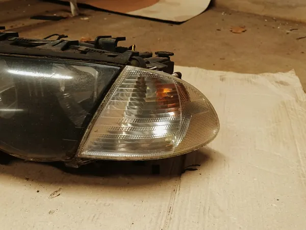 Farol esquerdo BMW 3 E46 6906493 image 3