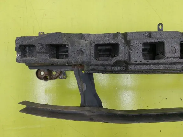 Viga parachoques delantero VW Passat B6 OEM 2005-2010 image 6